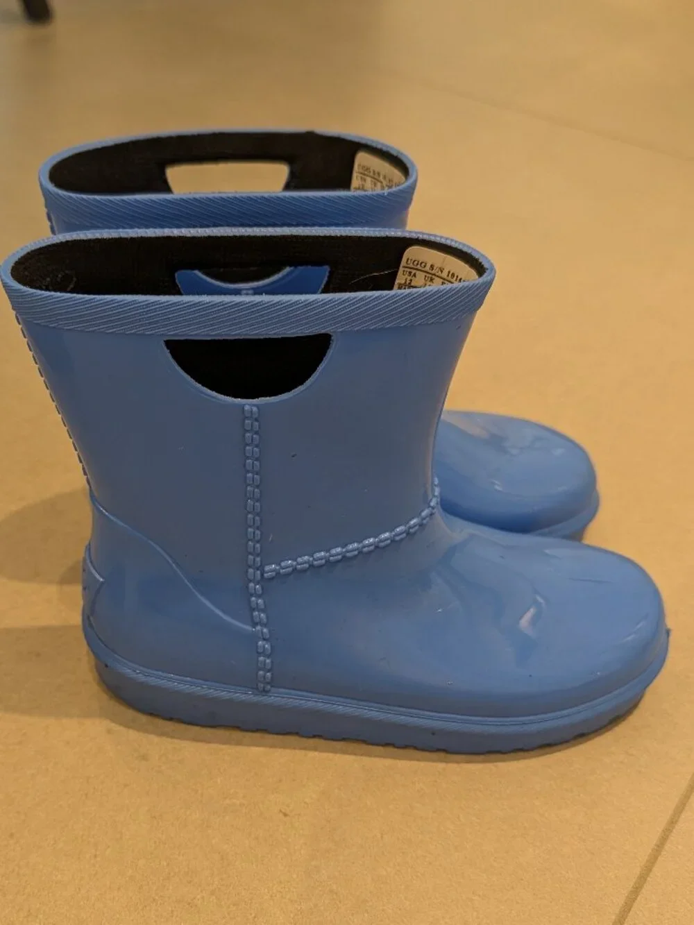 Uggs Rain boots Kids Size 12